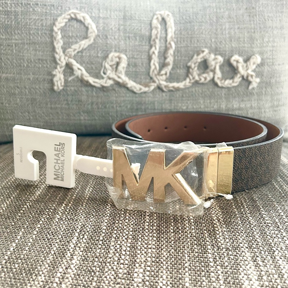 New authentic Mk reversible belt acorn brown monogram